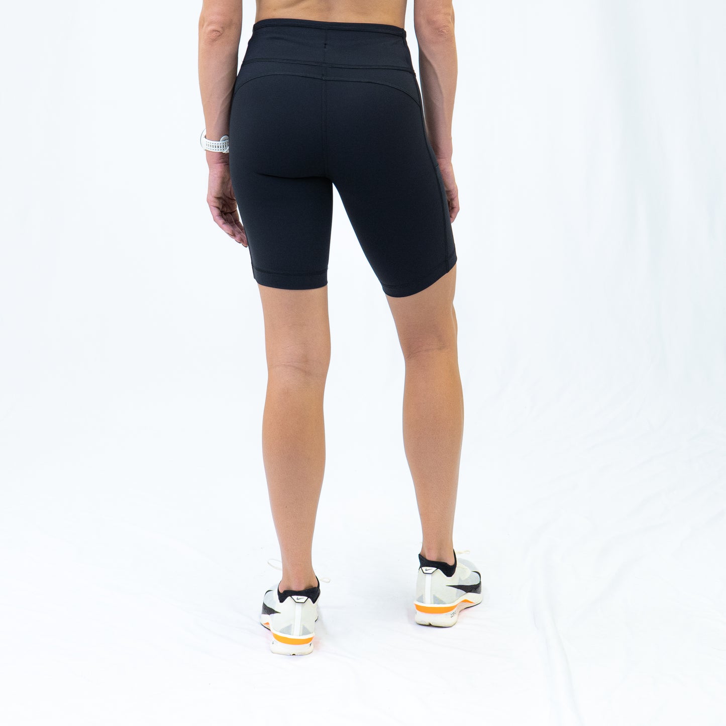 Womens Flexion 8" Compression Short - Stealth Black