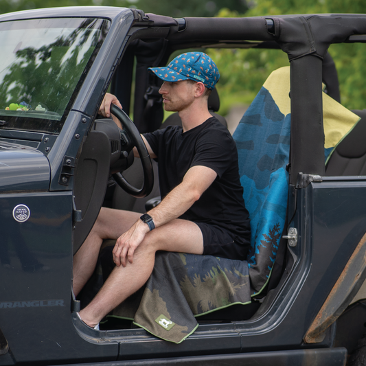 Grizzly Guide Car Seat Cover Towel