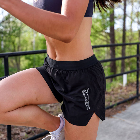 Womens Avigate 4" Mercy Short - Stealth Black
