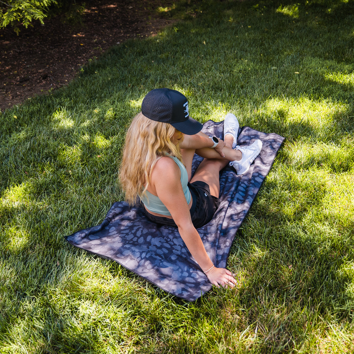 The Range Camo - Midnight Car Seat Cover Towel w/ Snaps