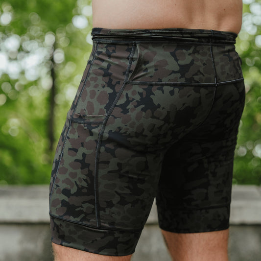 Mens Flexion 8" Half Tights - The Range Camo