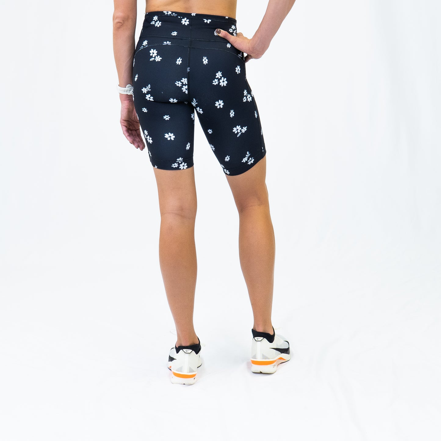 Womens Flexion 8" Compression Short - Florid Declamation