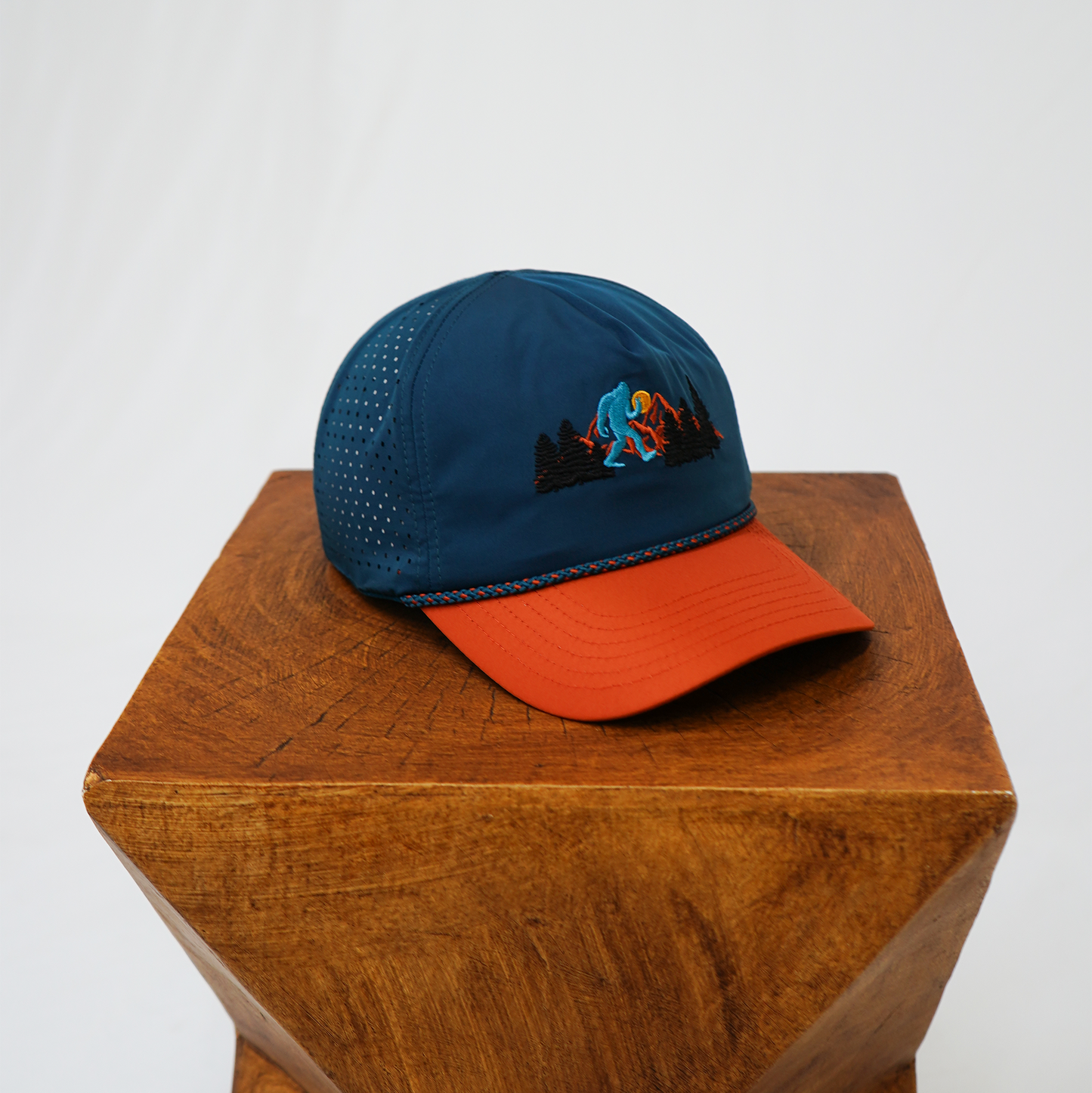 Sasquatch EZ Rope Snapback Hat (Unisex)