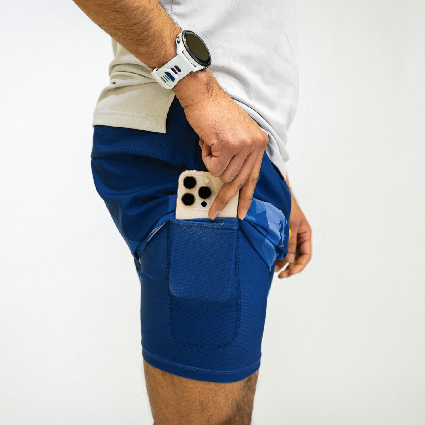 Mens Avigate 5" Fusion Short - Sasquatch