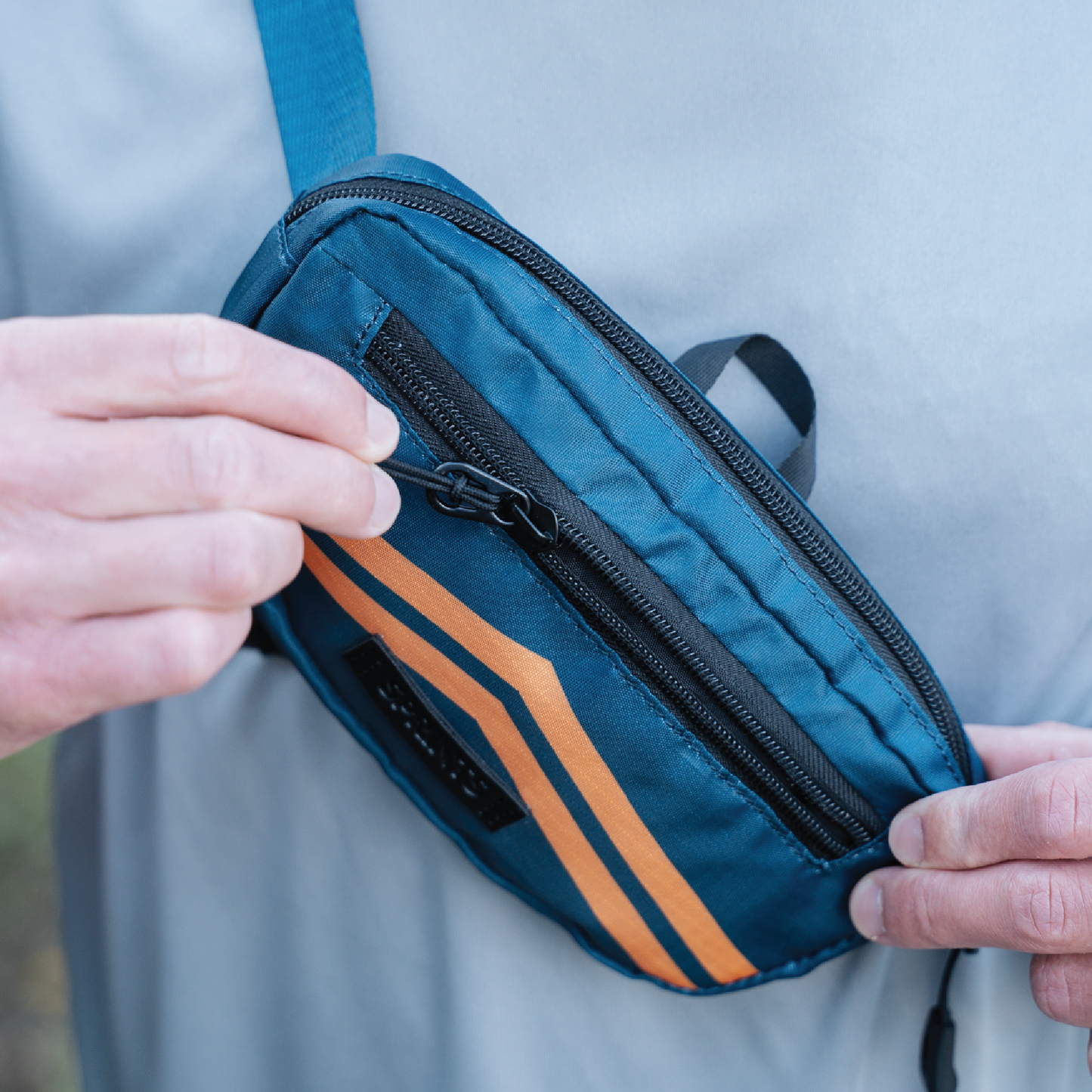 Velocity Darts & Diffusion Marks Sling It Bag