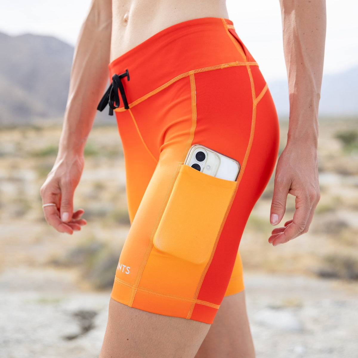 Womens Flexion 8" Compression Short - Orange Crush