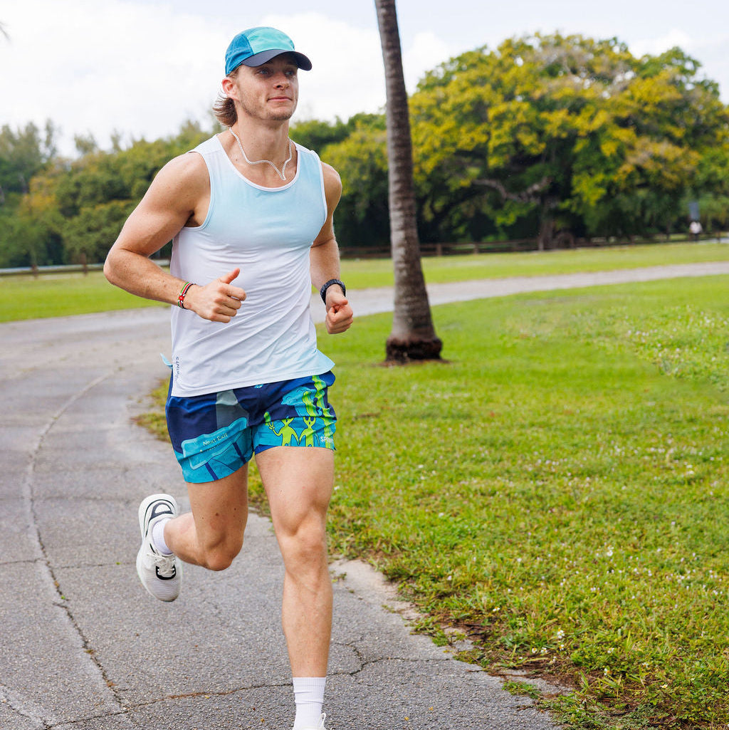 Mens Avigate 5" Fusion Short - Uninvited Alien Antics